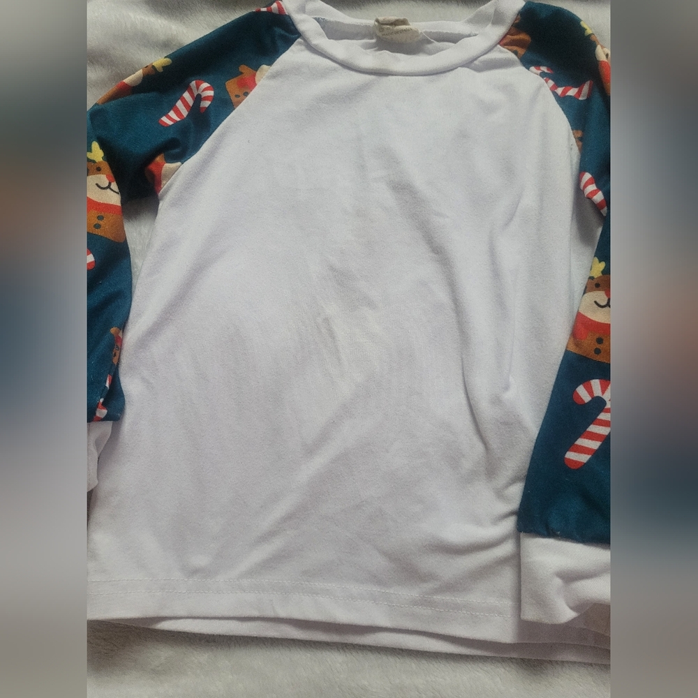 Reindeer 4t shirt